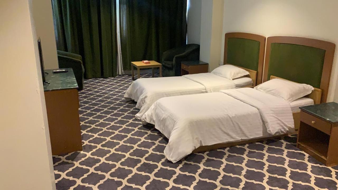 Al Aziziyah Hotel And Suites ハミース・ムシャイト エクステリア 写真