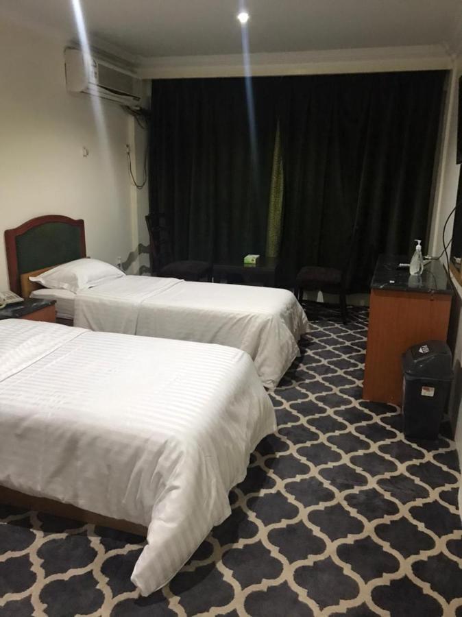 Al Aziziyah Hotel And Suites ハミース・ムシャイト エクステリア 写真
