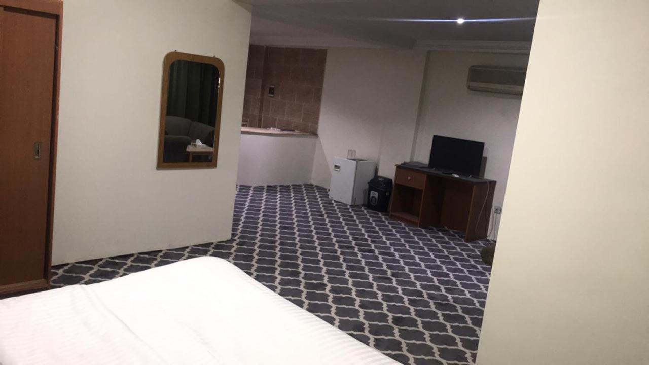 Al Aziziyah Hotel And Suites ハミース・ムシャイト エクステリア 写真