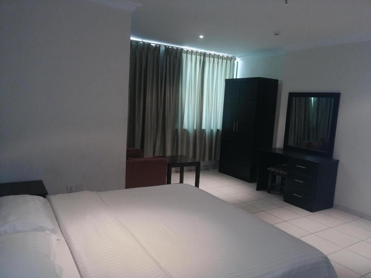 Al Aziziyah Hotel And Suites ハミース・ムシャイト エクステリア 写真
