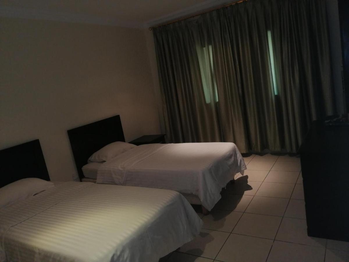 Al Aziziyah Hotel And Suites ハミース・ムシャイト エクステリア 写真