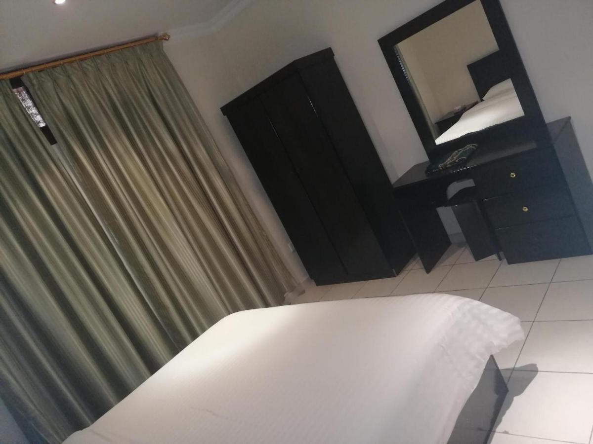 Al Aziziyah Hotel And Suites ハミース・ムシャイト エクステリア 写真